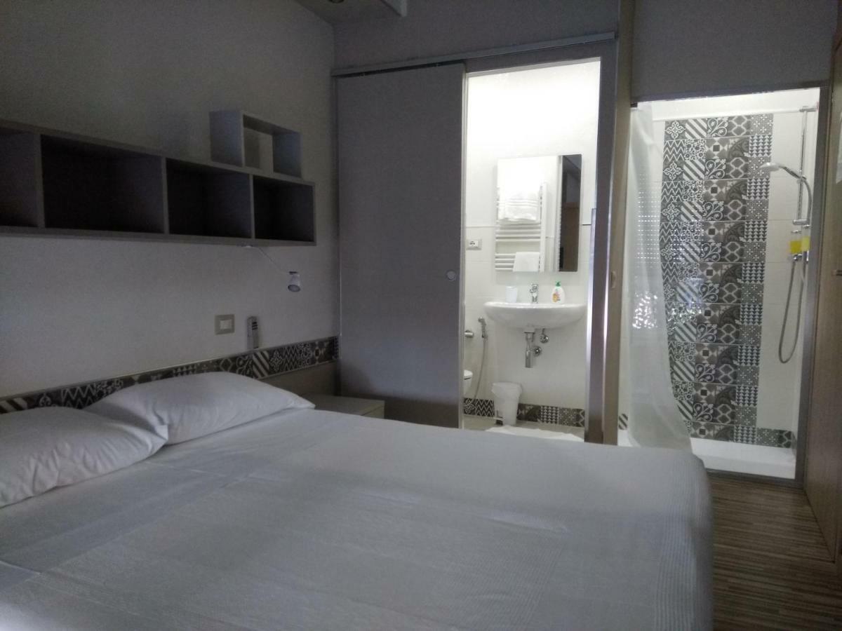 Verona Fiere Rooms מראה חיצוני תמונה