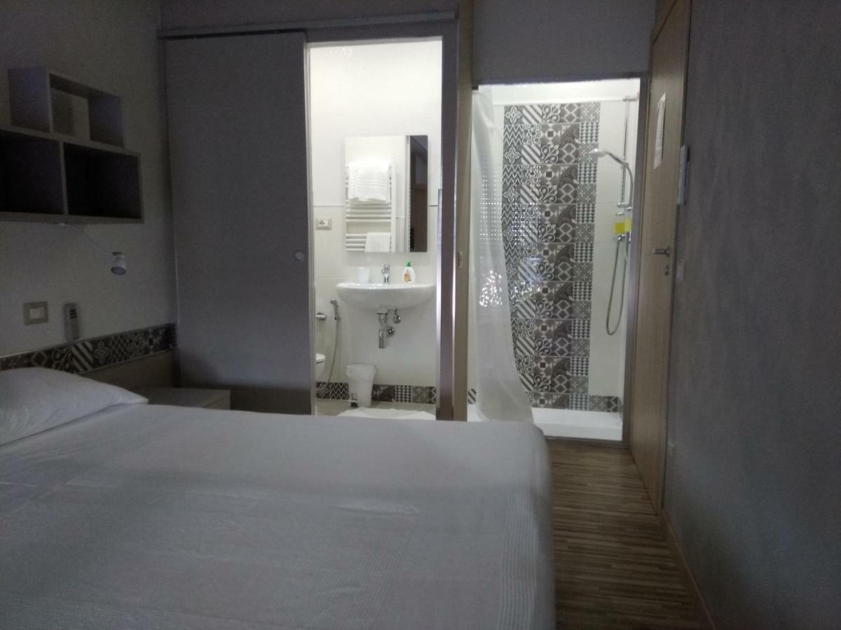 Verona Fiere Rooms מראה חיצוני תמונה